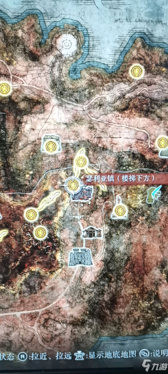 猩红庭院地图高清图片