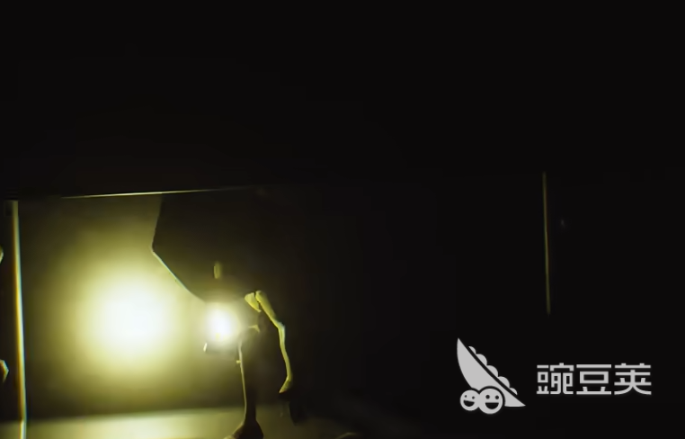 小小梦魇手机版可以双人吗 小小梦魇手机版能联机吗