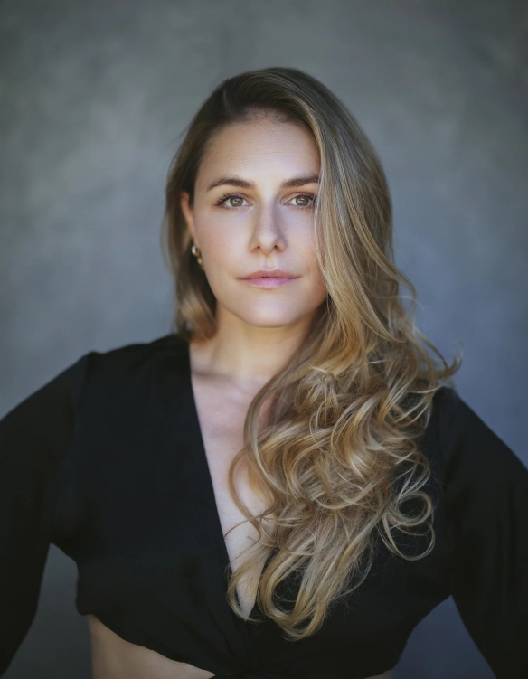 《古墓丽影》新作劳拉演员曝光:超好看的金发美女!