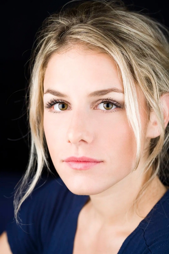 《古墓丽影》新作劳拉演员曝光:超好看的金发美女!