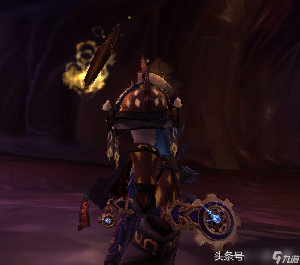 魔獸世界武器幻化——單手錘！小錘是用來(lái)開縫的！