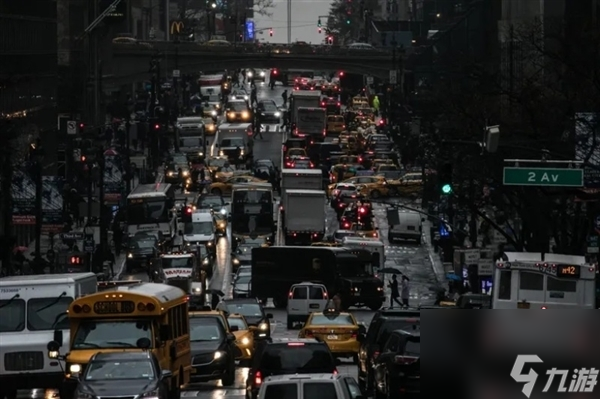 开不起车了！纽约成全美首个征收拥堵费城市：最少要掏108元