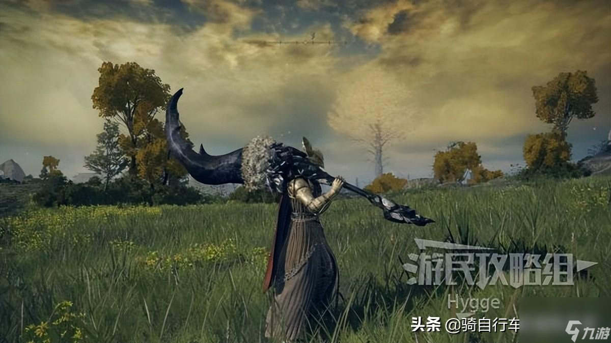 艾尔登法环什么武器好用（强力武器配装和玩法介绍）