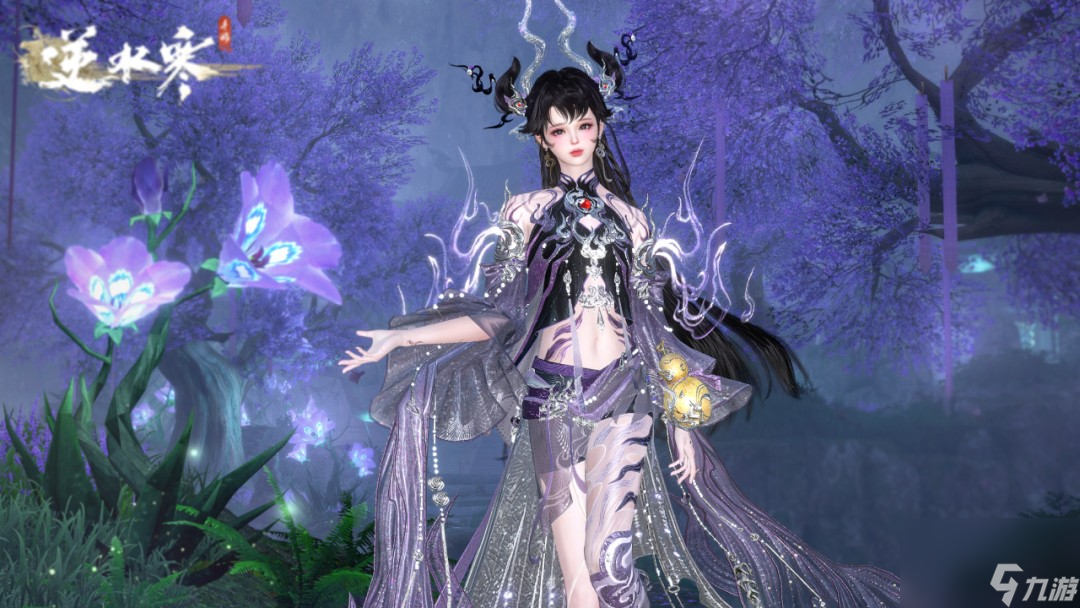 《逆水寒手游》金角玄鉴银角辟幽时装介绍