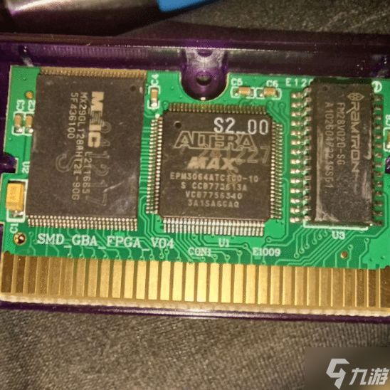 GBA复古游戏卡带被批存在安全隐患:电路板超脏