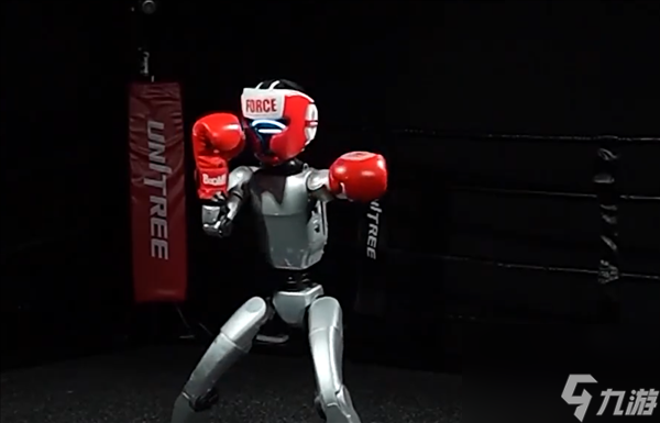 鐵甲鋼拳！全球首個(gè)人形機(jī)器人格斗賽今天正式開打