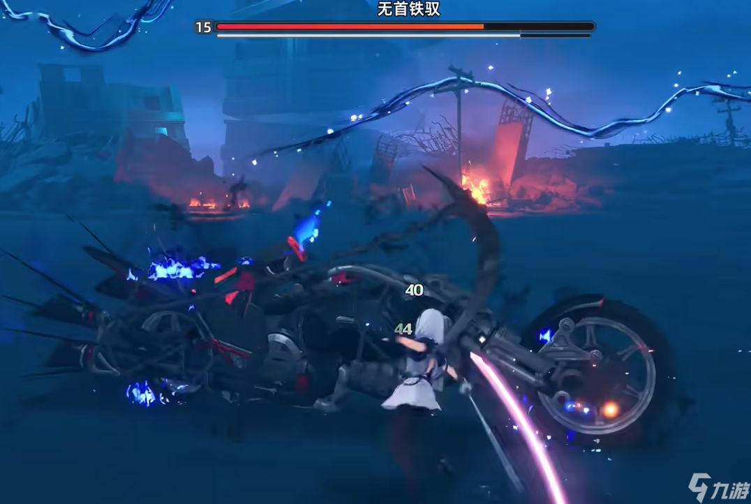 異環(huán)摩托車怪物如何打