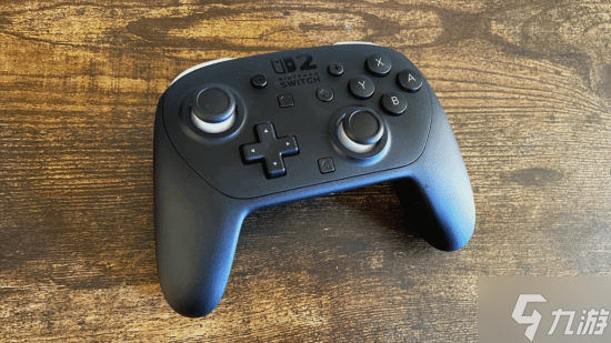Switch2 Pro手柄IGN8分：新增的背键让游戏体验巨变！
