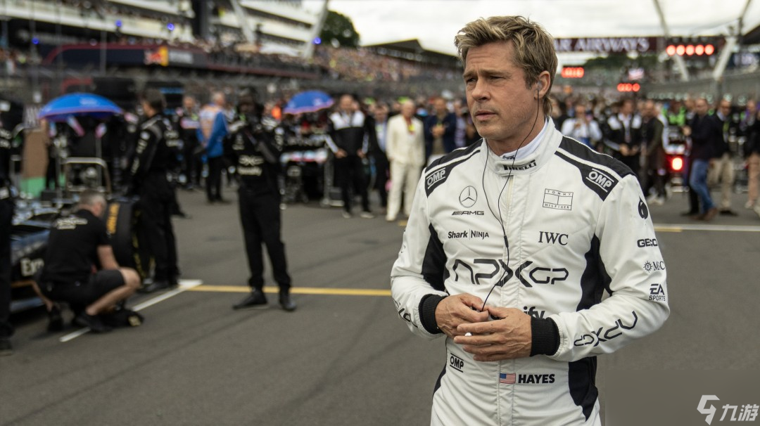 皮特新片《F1：狂飙飞车》大卖 首周末票房超1.4亿美元