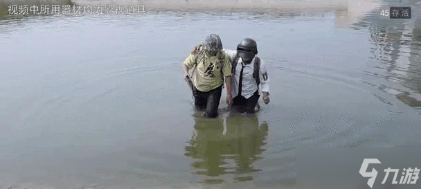 绝地求生中躲水里的技巧是什么？