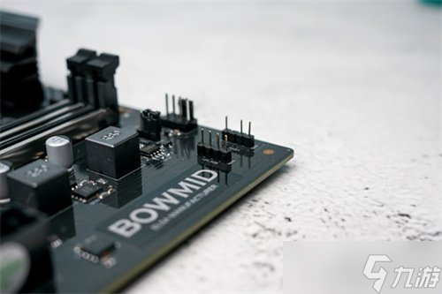 又一款开放世界大作，艾尔莎BOWMID B760 PRO D4和你玩转《四海兄弟：故乡》