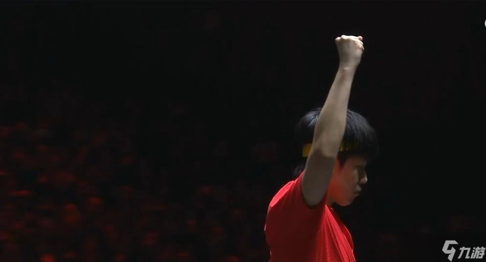 首秀3:0横扫！谁注意王楚钦比赛中两次被打断，赛后却连道感谢