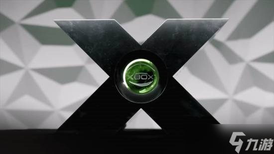 硬核玩家豪掷5600美元 1:1复刻初代Xbox标志性原型机