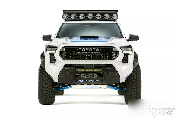 丰田推出全新氢动力皮卡 排出的“废水”竟能洗澡 