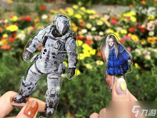 售價(jià)約132元 卡普空新游《虛實(shí)萬(wàn)象》推出男女主立牌截圖