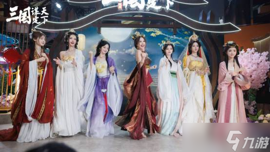 明艳美学成时尚新标杆 这游戏藏着具象魅力