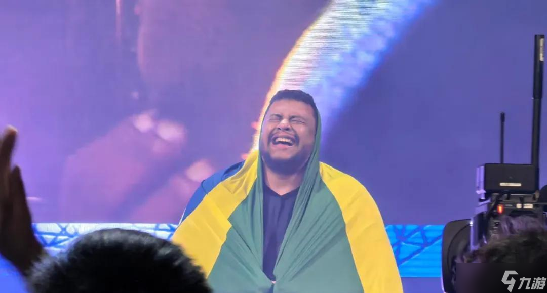 巴西哥?斩获SWC拳皇15冠军，巴西总统决定迁都到街霸布兰卡家乡