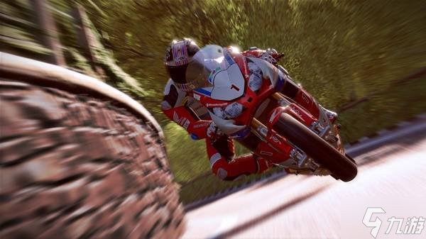 《曼岛TT摩托车大赛》购买指南 游戏价格与配置要求一览