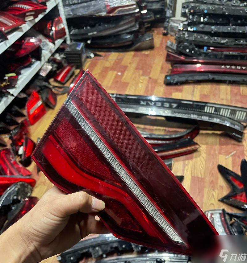 极品飞车尾灯改装方法 怎么安装和调整尾灯