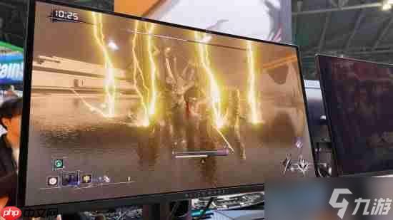 国产《无限机兵》试玩：新Boss雷电女剑士骑四臂异形