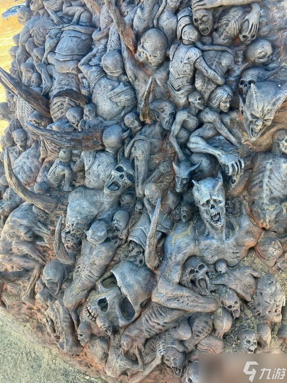 实地打卡TGA神秘骷髅雕像!玩家好奇心爆棚欲求真相