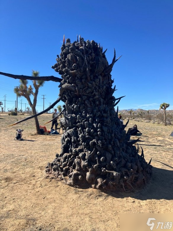 实地打卡TGA神秘骷髅雕像!玩家好奇心爆棚欲求真相