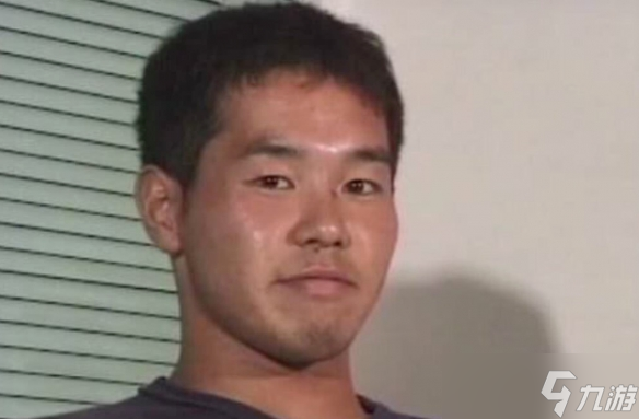 女员工下班后在《闪电十一人》中捏“野兽先辈”角色